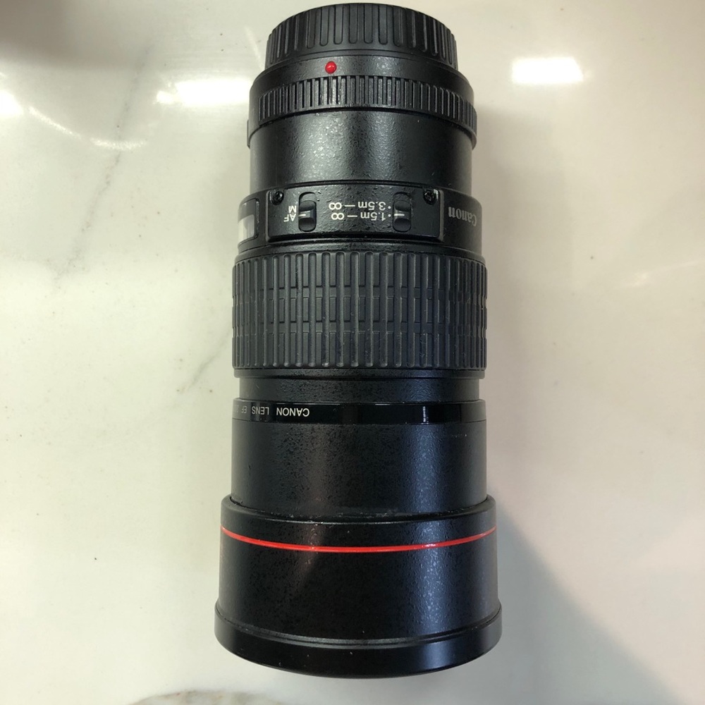 Canon 200mm Canon Lens EF
1:2.8 L ULTRASONIC